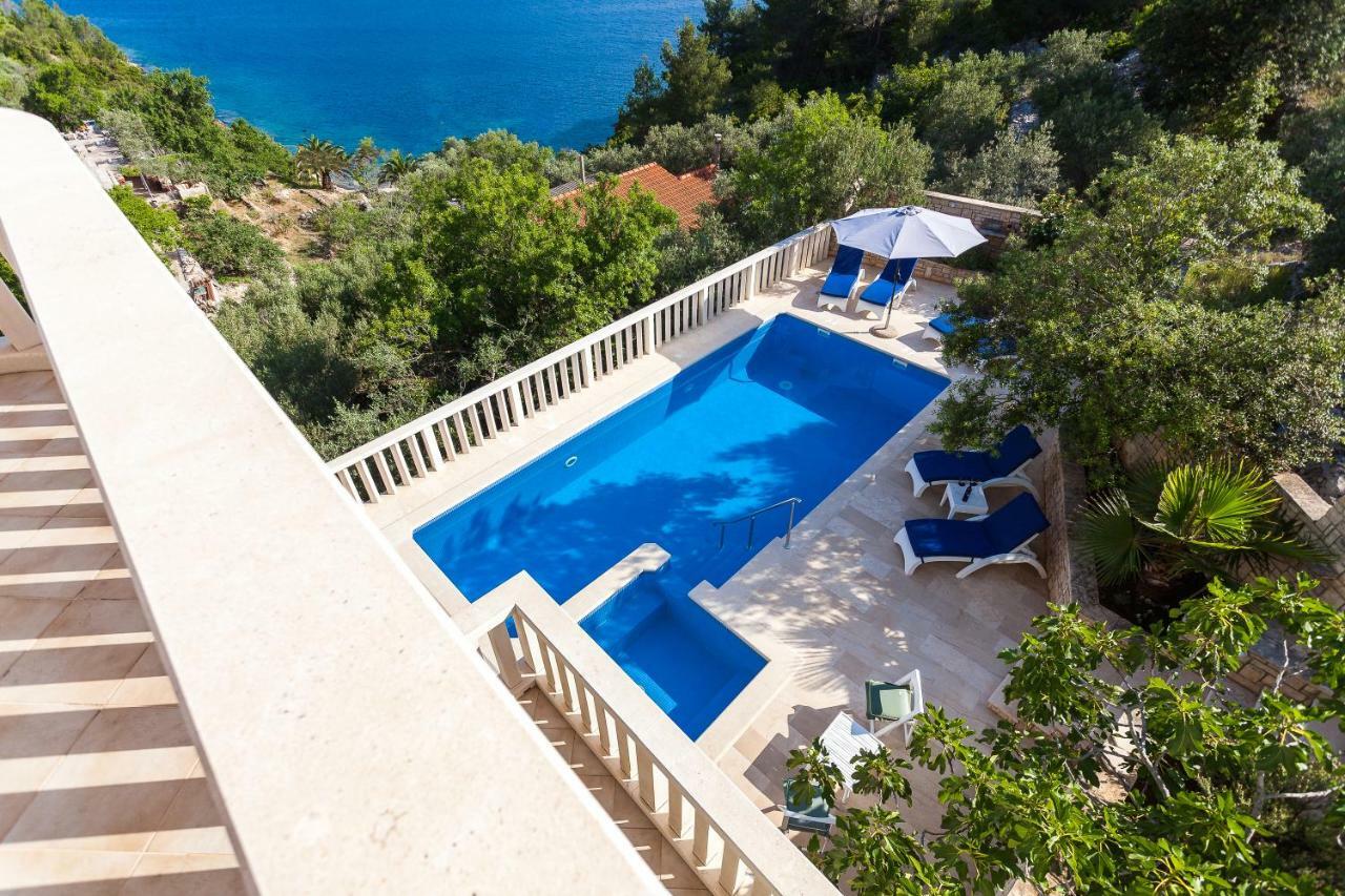Villa Matic Vela Luka Buitenkant foto