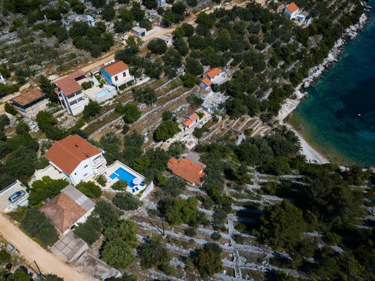 Villa Matic Vela Luka Buitenkant foto