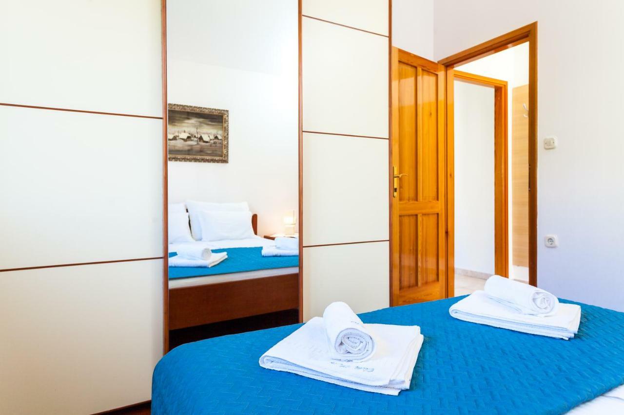Villa Matic Vela Luka Buitenkant foto