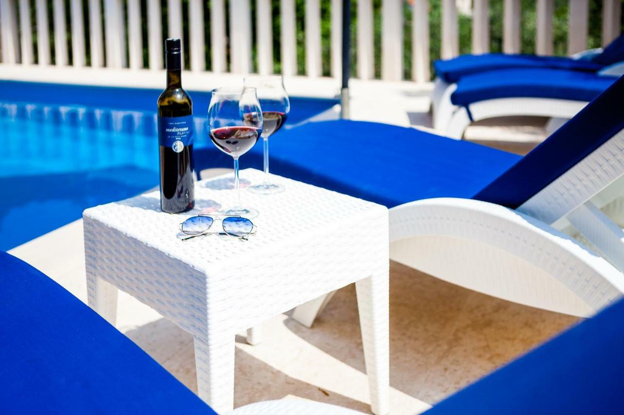Villa Matic Vela Luka Buitenkant foto